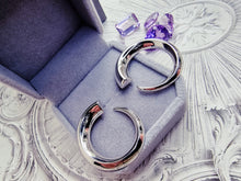 Indlæs billede til gallerivisning !HOT HOT! STORE klassiske, tidesløse & unikke ørestikkere Sterling sølv