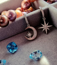 Indlæs billede til gallerivisning Stjerne & måne creoler med funklende sten og marmor look Sterling sølv