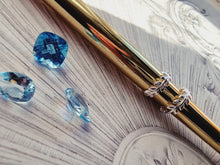 Indlæs billede til gallerivisning Minimalistiske creoler med blade Sterling sølv