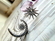 Indlæs billede til gallerivisning Mix & match! Sol & måne ørestikkere m/sten. Sterling sølv