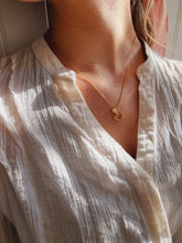 Indlæs billede til gallerivisning Halvmåne med perle & stjerne. Sterling sølv/guldbelagt