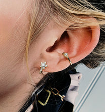 Indlæs billede til gallerivisning Earcuff med sten Sterling sølv/guldbelagt