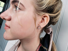 Indlæs billede til gallerivisning Trendy! Flotte enkle ørestikkere med sten Sterling sølv