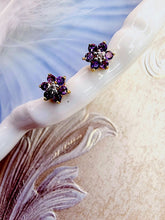 Indlæs billede til gallerivisning 10 karat guld blomster med ametyst & diamant