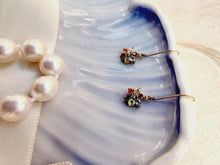 Indlæs billede til gallerivisning 10 karat guld med multifarvet halv-ædelsten & diamant