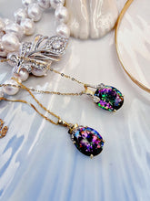 Indlæs billede til gallerivisning 10 karat guld vedhæng med mystisk topas & diamanter