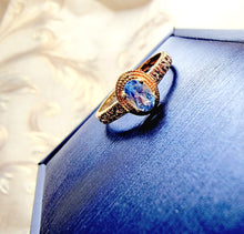 Indlæs billede til gallerivisning Blå topas & diamantring 10 karat guld 46% rabat!