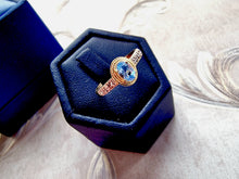 Indlæs billede til gallerivisning Blå topas & diamantring 10 karat guld 46% rabat!