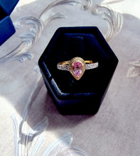 Indlæs billede til gallerivisning Pink topas & diamantring 10 karat guld