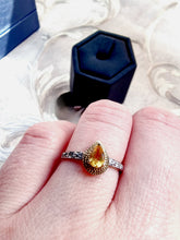 Indlæs billede til gallerivisning Citrin & diamantring 10 karat guld 46% rabat!