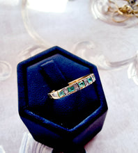 Indlæs billede til gallerivisning Alliancering smaragder & diamanter 10 karat guld 48% rabat!