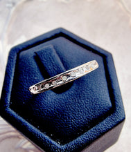 Indlæs billede til gallerivisning Diamant "guard" ring 10 karat guld 36% rabat!