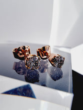 Indlæs billede til gallerivisning Diamant solitaire ørestikkere tot 0.60 carat 18 karat guld