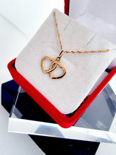 Indlæs billede til gallerivisning Dobbelthjerte vedhæng 18 karat guld