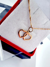 Indlæs billede til gallerivisning Dobbelthjerte vedhæng 18 karat guld