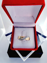 Indlæs billede til gallerivisning Bred 18 karat guld diamant ring 0.20 carat