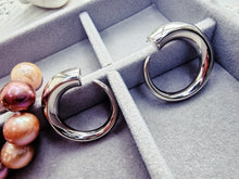 Indlæs billede til gallerivisning !HOT HOT! STORE klassiske, tidesløse & unikke ørestikkere Sterling sølv