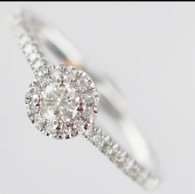 Indlæs billede til gallerivisning 18 karat diamant ring. GIA certifikat
